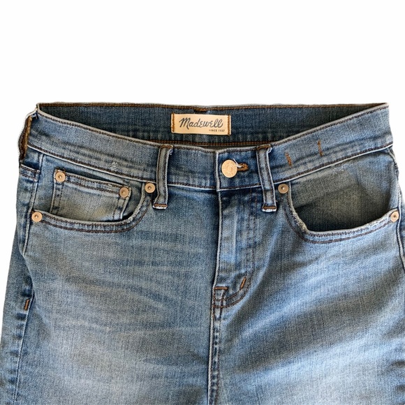 Madewell High Rise Kick Out Crop Jeans (26) - Picture 5 of 13